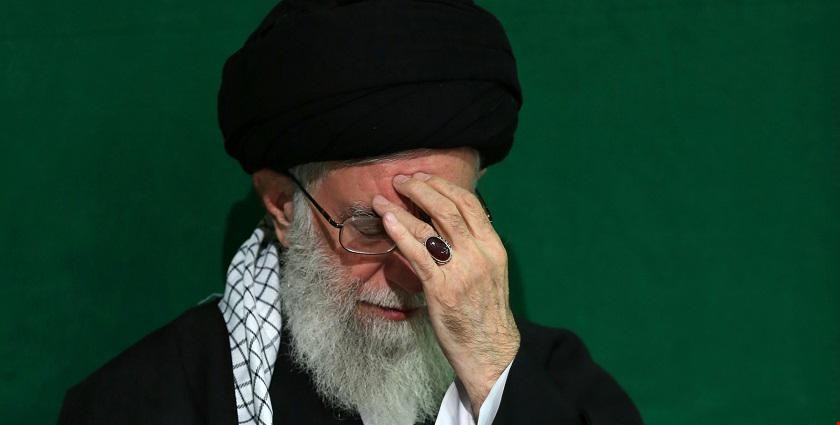 تصویری ناب از حاشیه مراسم روضه شب شهادت حضرت فاطمةالزهرا