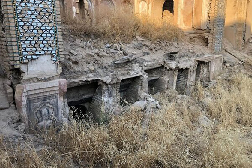 تخریب  خانه&zwnj;های متروک برای ایمن سازی محله های اسدآباد