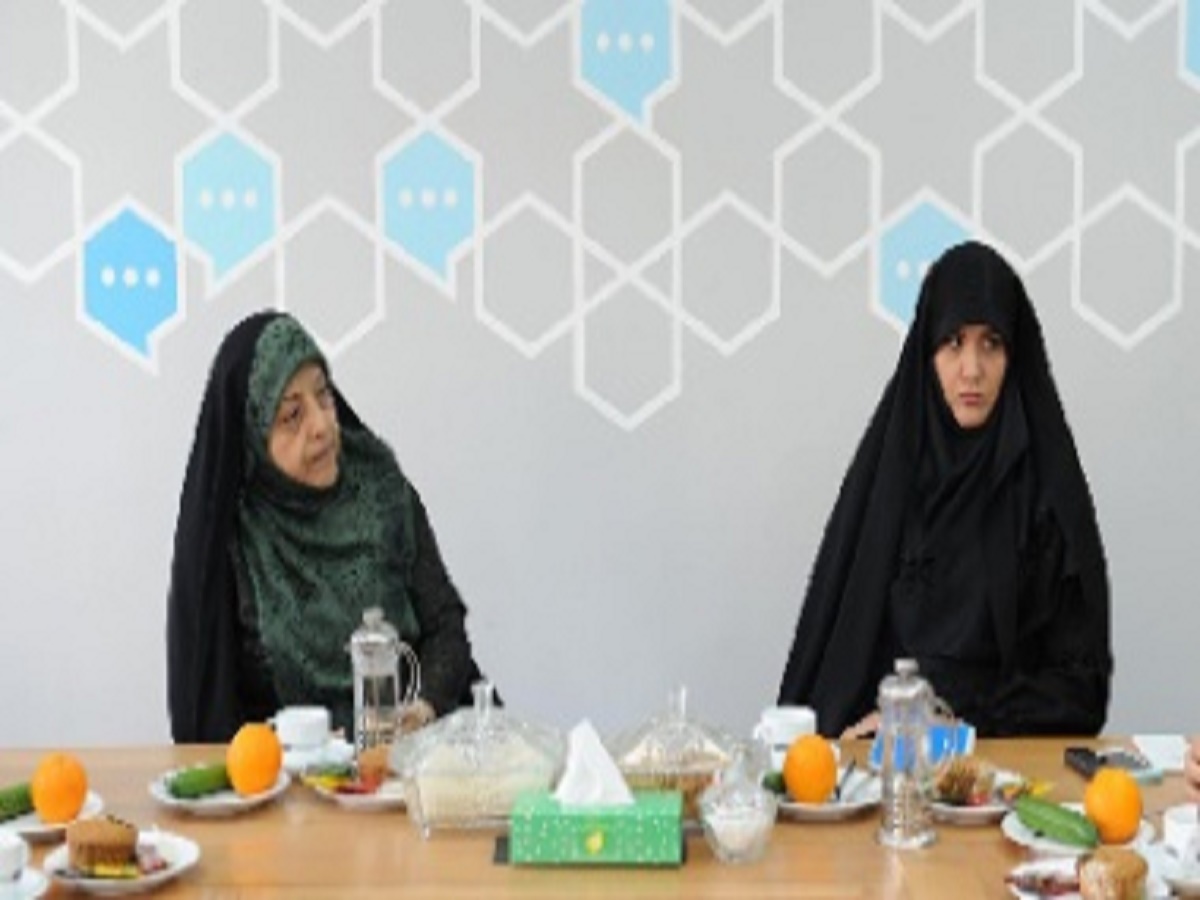معاون رئیس جمهور در امور زنان و خانواده از مرکز نوآوری مانا بازدید کرد