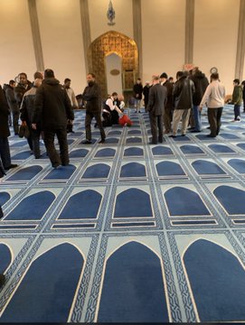 حمله با سلاح سرد در مسجدی در لندن