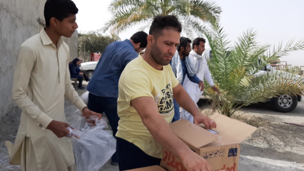 کرونا هم مانع حضور قهرمان کشتی جهان در مناطق محروم نَشد+ تصاویر
