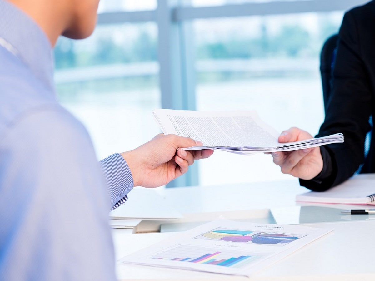 ویروس کرونا؛ هنگام رد و بدل کردن مدارک چه نکاتی را رعایت کنیم؟
