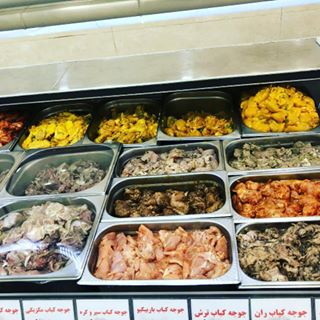 مردم از خرید و تهیه مواد غذایی فله‌ای بی نام و نشان بپرهیزند