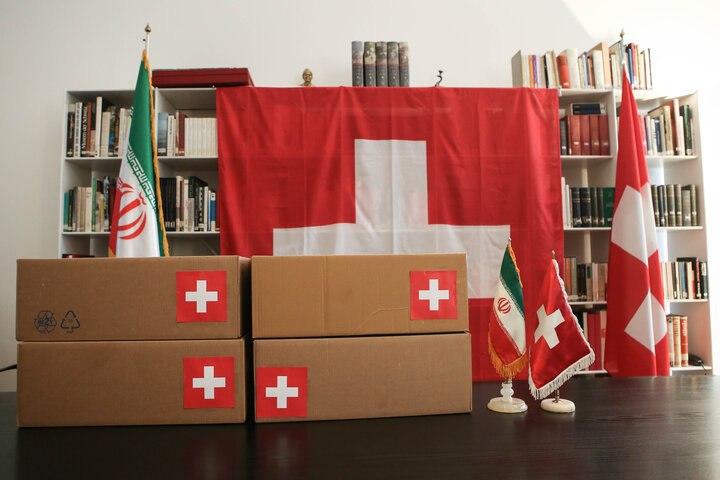 گروکشی کرونایی آمریکا از مردم ایران گروکشی کرونایی آمریکا از مردم ایران