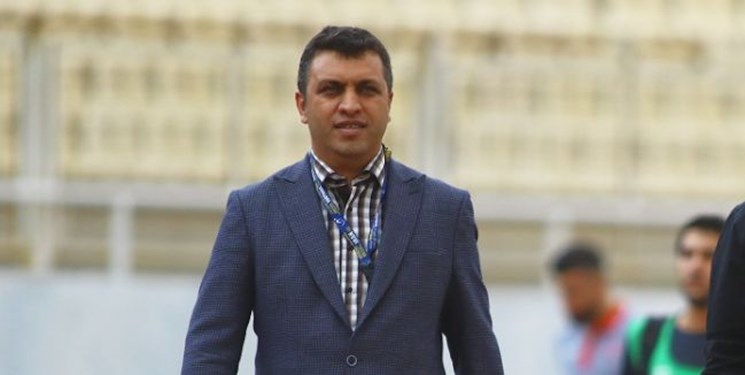 امیری: صد جام لیگ برتر را فدای سلامتی بازیکنان خود می‌کنیم