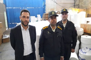 کشف کارگاه احتکار و تولید ماسک‌های تقلبی در شهرضا