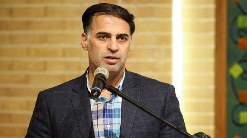 آذری: فیفا در نامه اش از فعل" باید" استفاده کرد/ اساسنامه فدراسیون فوتبال باید اصلاح شود