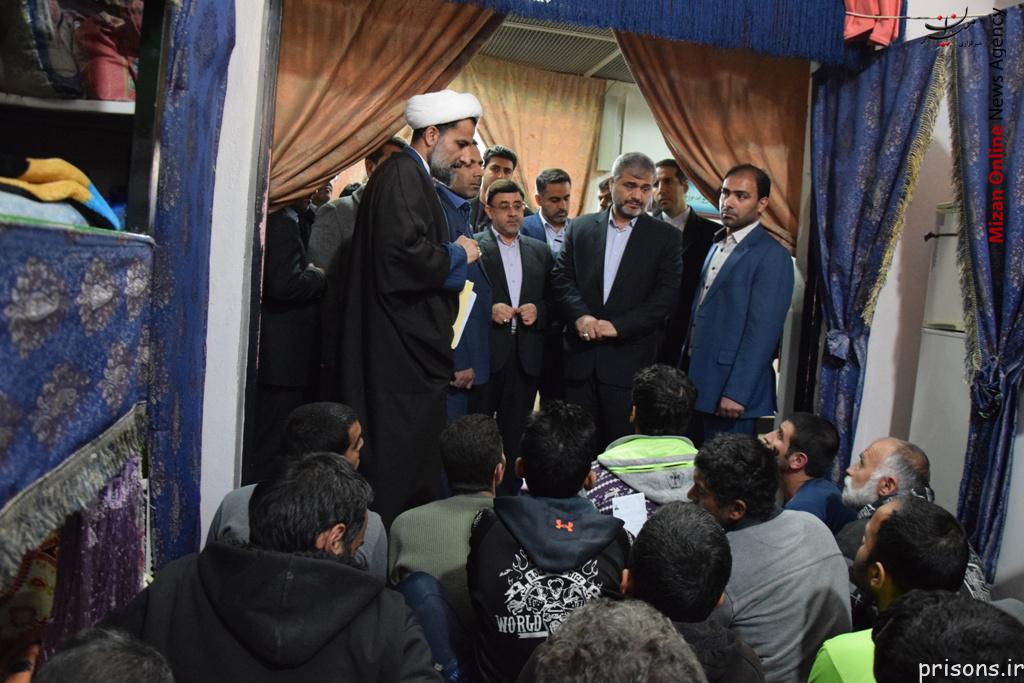 آزادی مشروط تعدادی از زندانیان ندامتگاه تهران بزرگ