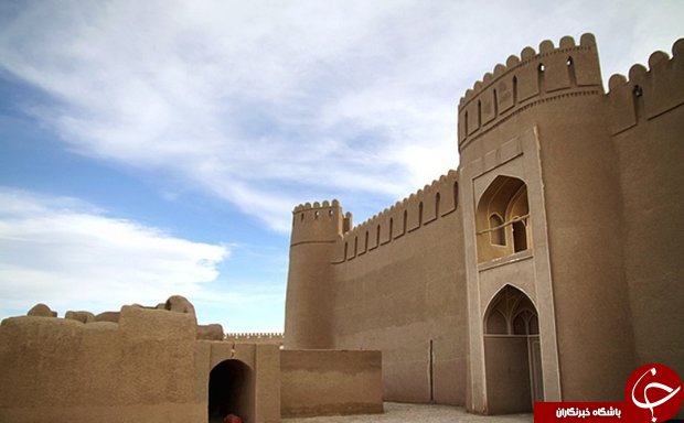 نگین دیار کریمان در انتظار میهمانان نوروزی + تصاویر