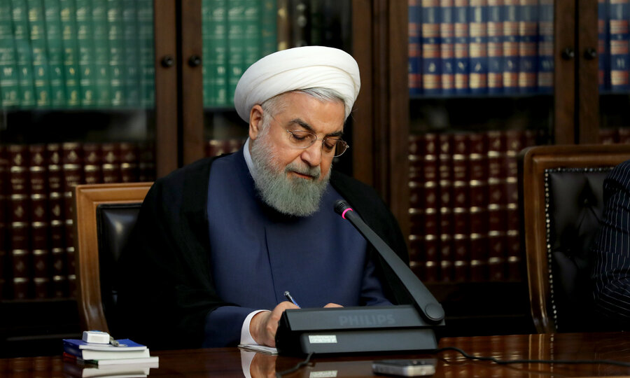پیام تسلیت روحانی درپی درگذشت مادر شهیدان حسین و داود فهمیده