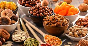 قیمت آجیل و خشکبار در غرفه های تره بار چقدر است؟