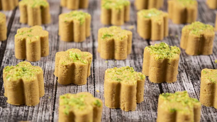 طرز تهیه شیرینی نخودچی خانگی مخصوص عید نوروز////دپو