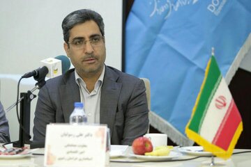 تامین نیاز داروخانه‌های خراسان رضوی به ماسک سه لایه و دستکش