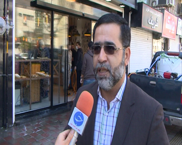 تداوم ضدعفونی و پاکسازی نانوایی های شهرستان رشت برای مهار کرونا