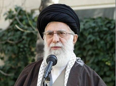 پیام مقام معظم رهبری : این ماجرا گذرا است، خیلی هم بزرگش نکنیم