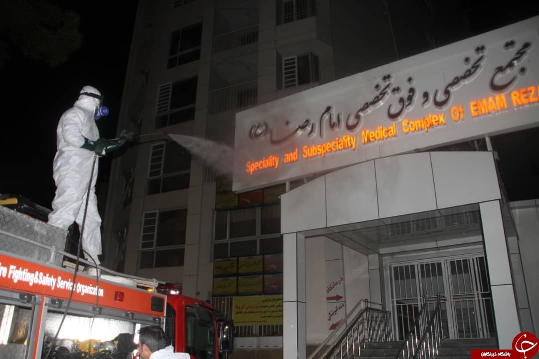 ادامه ضدعفونی شهر شیراز به همت آتش نشانان