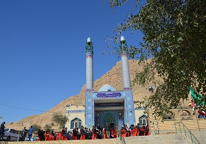 کرونا تمامی اماکن مذهبی ایذه را تعطیل کرد