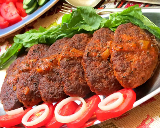 طرز تهیه&zwnj; شامی هویج؛ خوشمزه&zwnj;ای از اصفهان