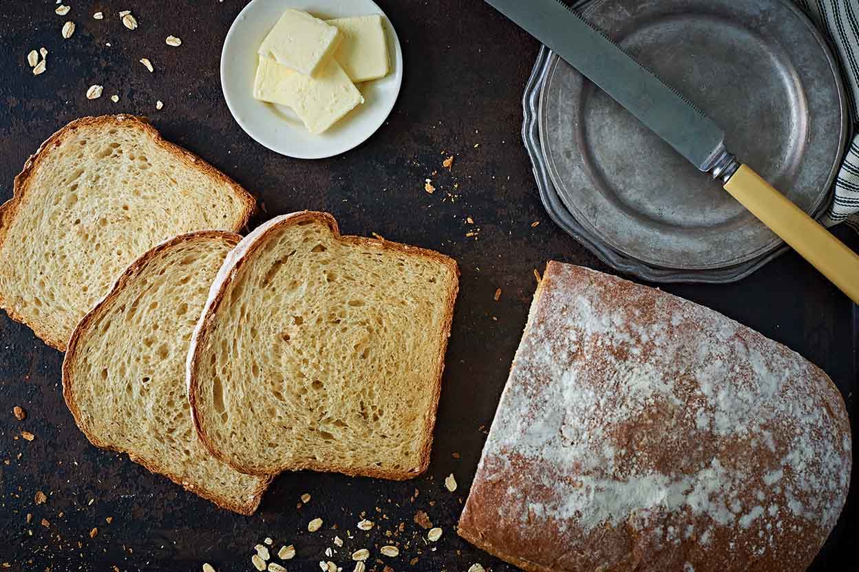 طرز تهیه نان تخم مرغی خانگی برای صبحانه؛ نکات مهم پخت نان خانگی خوشمزه