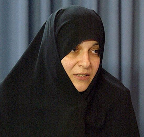نماینده مجلسی که خادم حرم امام رضا(ع) شد