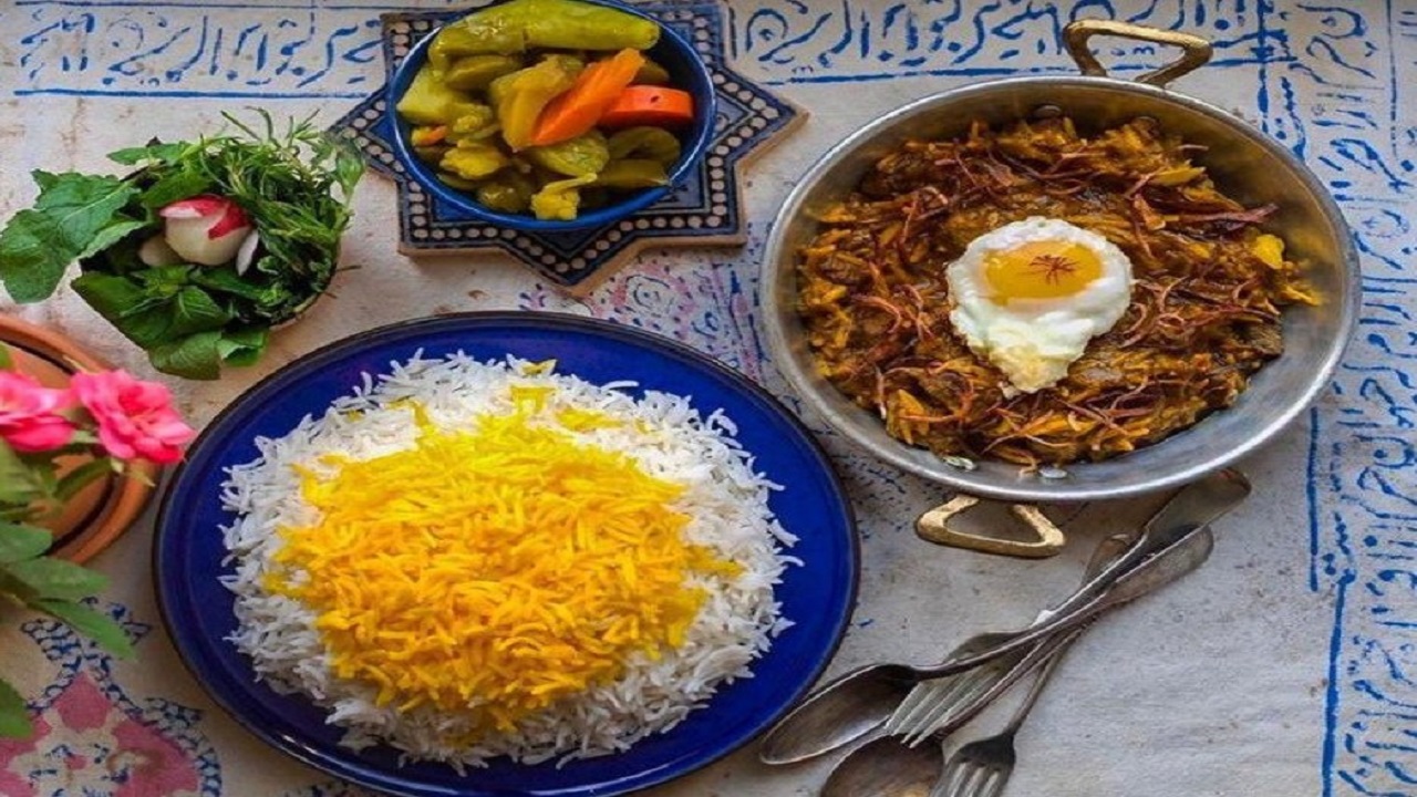 طرز تهیه خورش پیچاق قیمه مجلسی اردبیل؛ مشهورترین غذای نذری اردبیلی&zwnj;ها////// دپو