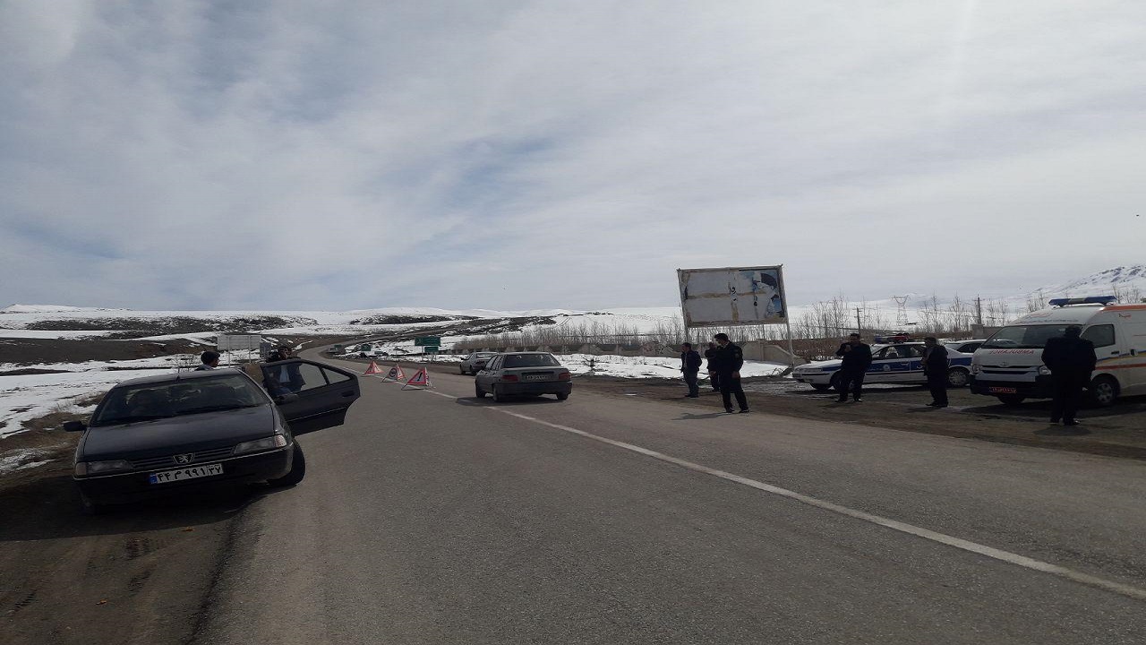 راه اندازی ۴ ایستگاه کنترل و غربال گری بیماری کرونا در مبادی ورودی شهرستان چالدران
