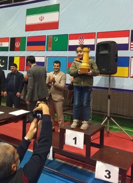حرکت غیرمنتظره دختر ۷ ساله در شطرنج خبرساز شد!