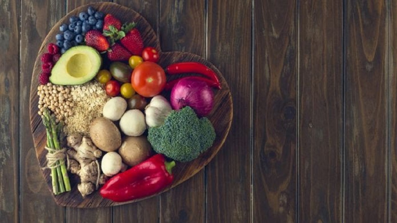 چگونه بدنمان را در مقابل کرونا مقاوم کنیم؟