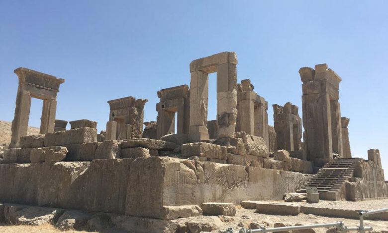 ممنوعیت ورود افراد غیر بومی به مرودشت