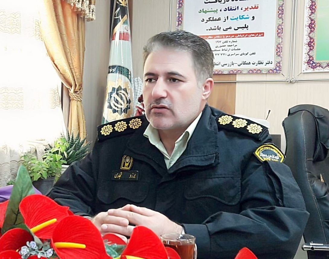 حضور فرمانده انتظامی مهاباد در ایستگاه سلامت ورودی شهر