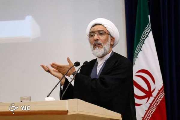 کرونا شخصیت کرونا شخصیت