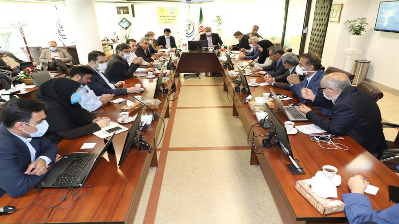 انجام پایش، مراقبت و آموزش ۲۴ هزار نفر در فارس