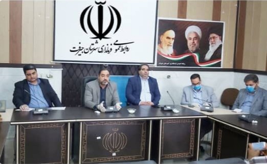 انتقاد فرماندار جیرفت از شلوغی بازار این شهر