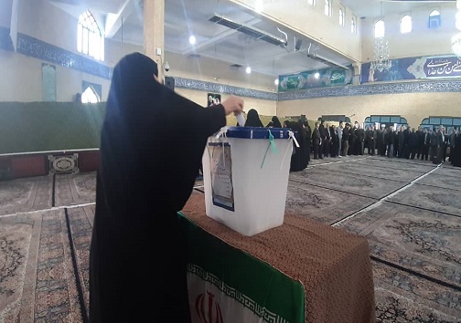 شناسنامه و کد ملی برای رای دادن الزامی است