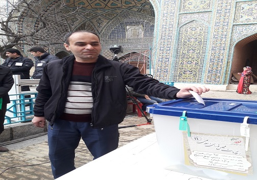 آغاز یازدهمین دوره مجلس شورای اسلامی در استان کردستان آغاز یازدهمین دوره مجلس شورای اسلامی در استان کردستان