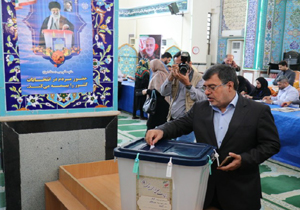انتخابات مجلس؛ استاندار هرمزگان رای داد