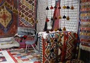 صدور ۳۴ مجوز مشاغل خانگی صنایع‌دستی در اسفراین