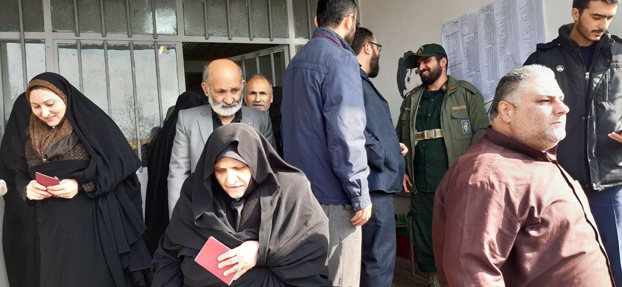 سرزمینی از رنگین کمان اقوام و ادیان حماسه ای دیگر در دوم اسفند خلق کردند
