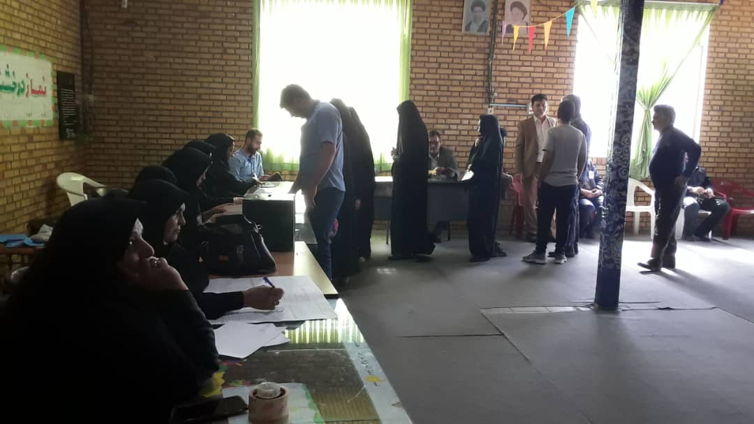 یازدهمین دوره انتخابات مجلس شورای اسلامی در شهرستانهای کرمان+ تصاویر یازدهمین دوره انتخابات مجلس شورای اسلامی در شهرستانهای کرمان+ تصاویر