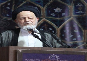 حضور در پای صندوق‌های رای مصداق تقوای الهی است
