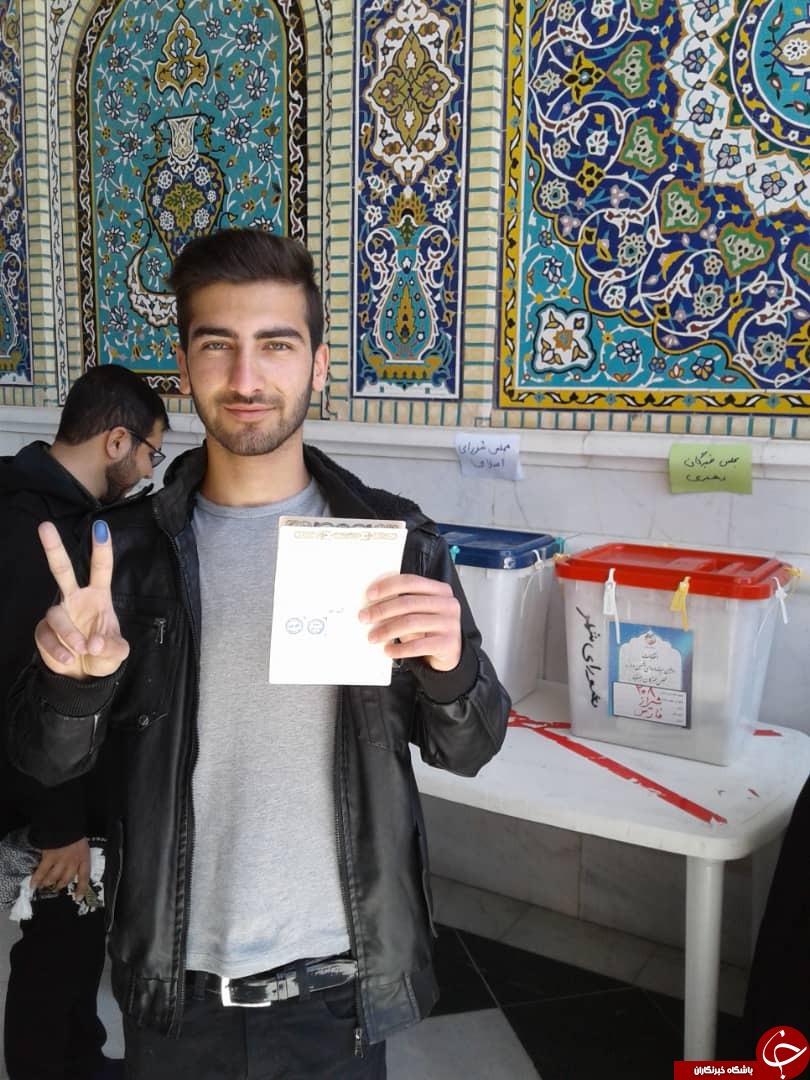 نخستین مهر حضور در شناسنامه رای اولی&zwnj;ها نقش بست