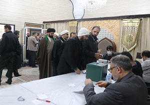 انتخابات در قم با آرامش کامل درحال برگزاری است