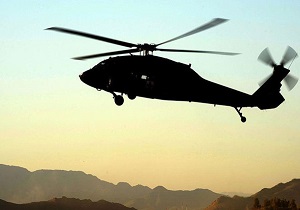بالگرد اخذ رای در آسمان دزفول به پرواز در آمد