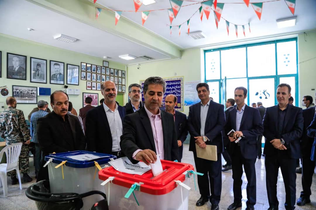 صندوق رای و انتخابات، مسالمت آمیزترین روش برای ارائه دیدگاه های مردم