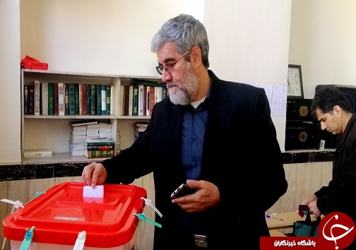 تصاویری از حضور رأی مردم خرم آباد  پای صندوق&zwnj;های اخذ رأی