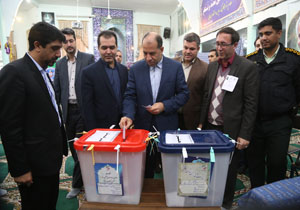 استاندار خراسان شمالی رای خود را به صندوق انداخت