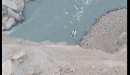 ۲۵ کشته در سقوط یک اتوبوس به دره در پاکستان