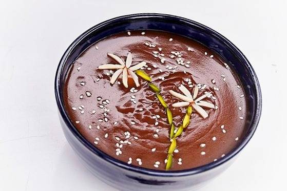 از نماد سلامتی تا سینی که نخستین شورش تاریخ بشر را رقم زد