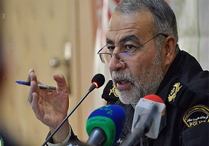 ۴۵۰ هزار دستکش و ۳۹ هزار ماسک احتکار شده در قم کشف شد