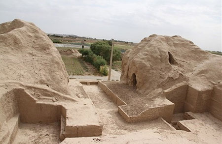 قلعه ایرج کجاست؟ + تصاویر